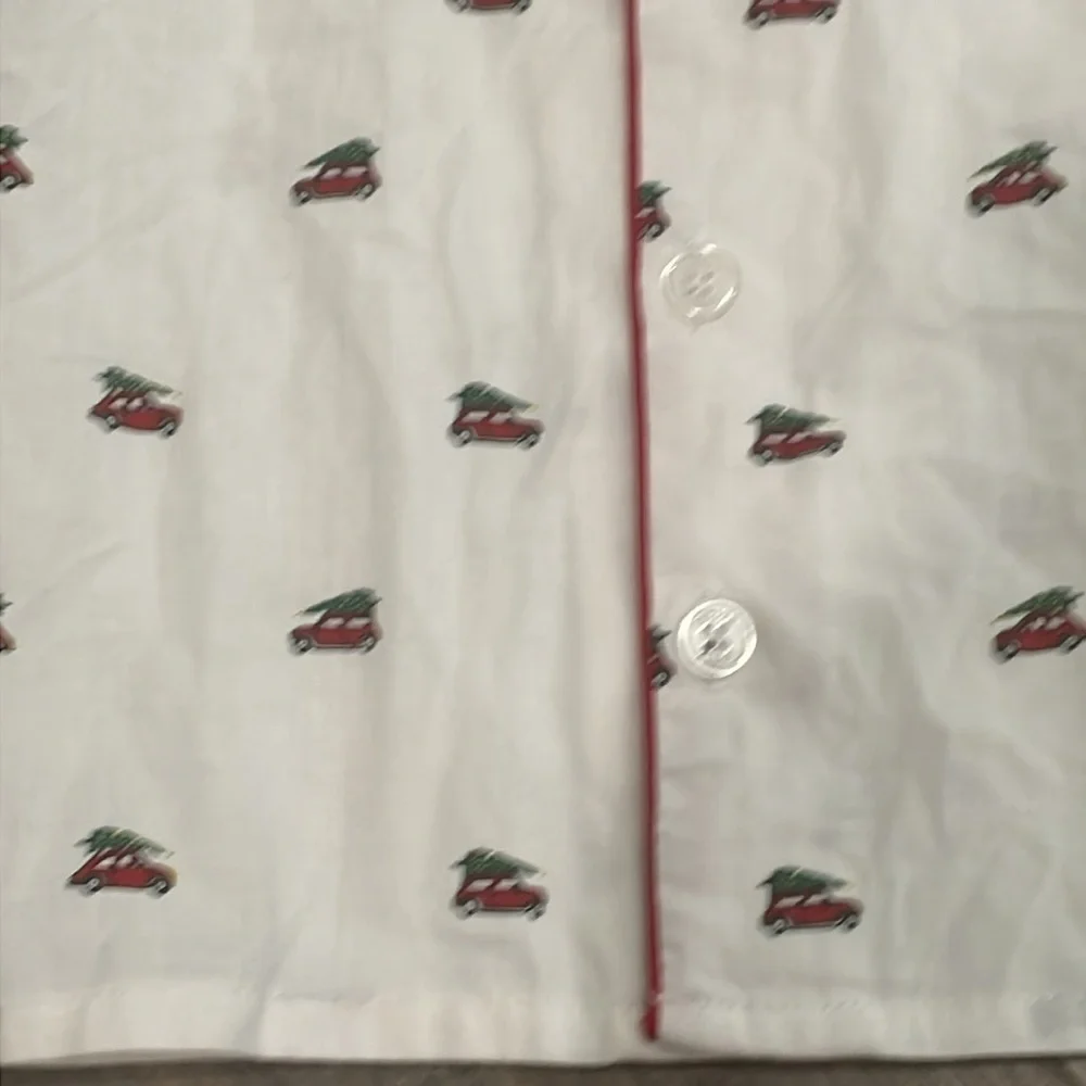 Petite Plume Christmas Pajama Top - size 4